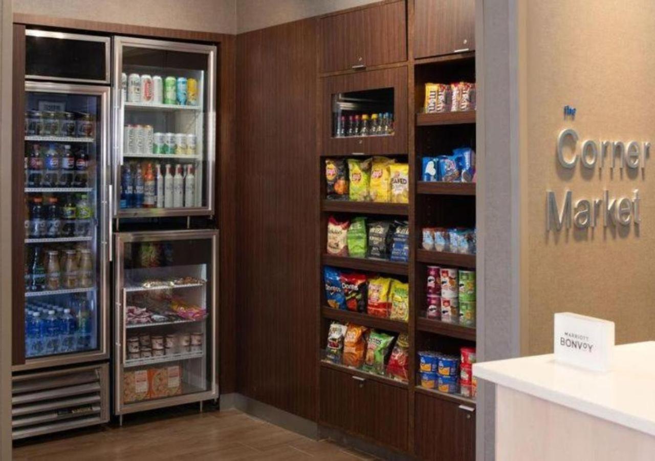 Hotel Fairfield & By Marriott Westshore/airport
